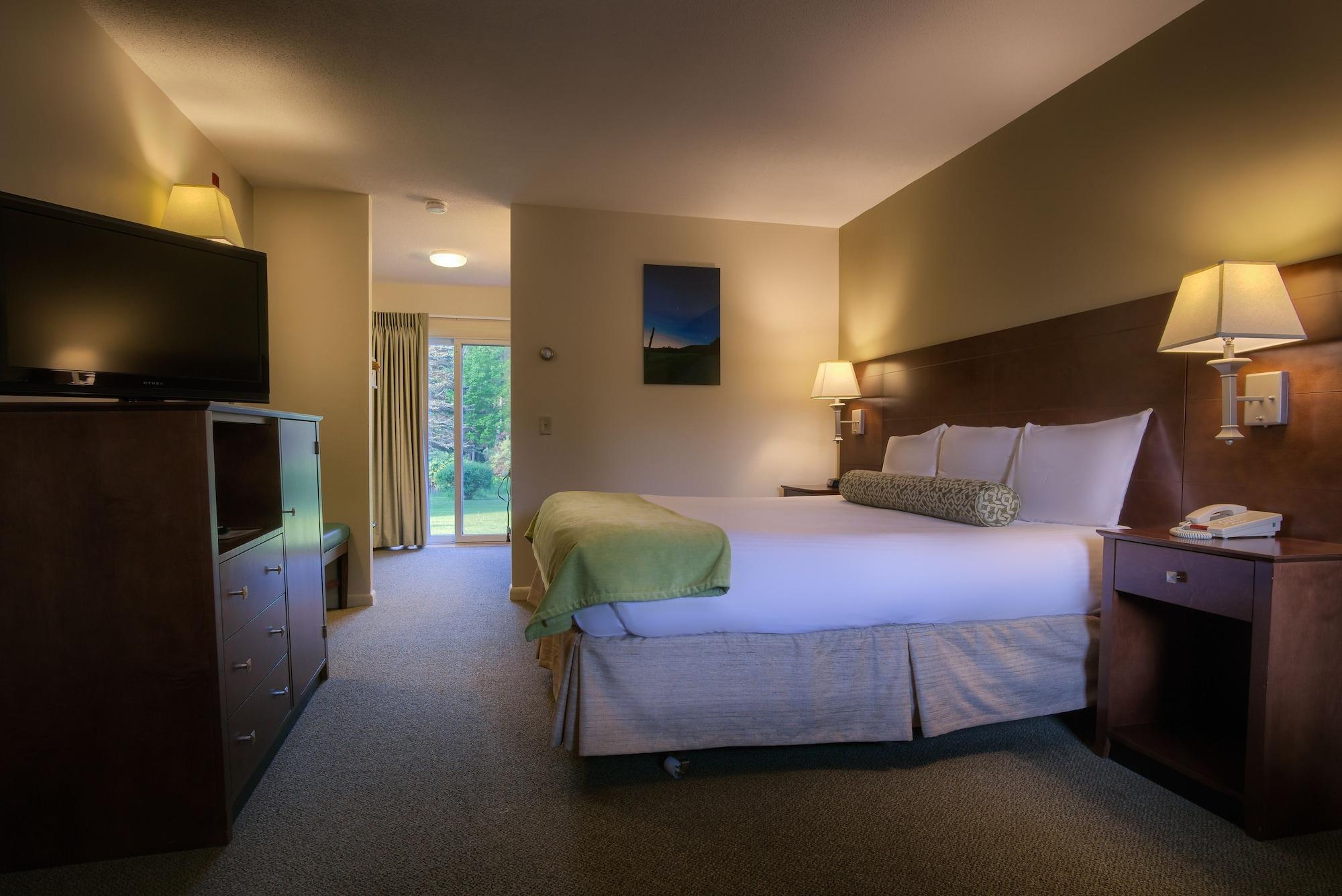 Sun & Ski Inn And Suites Стоу Екстериор снимка