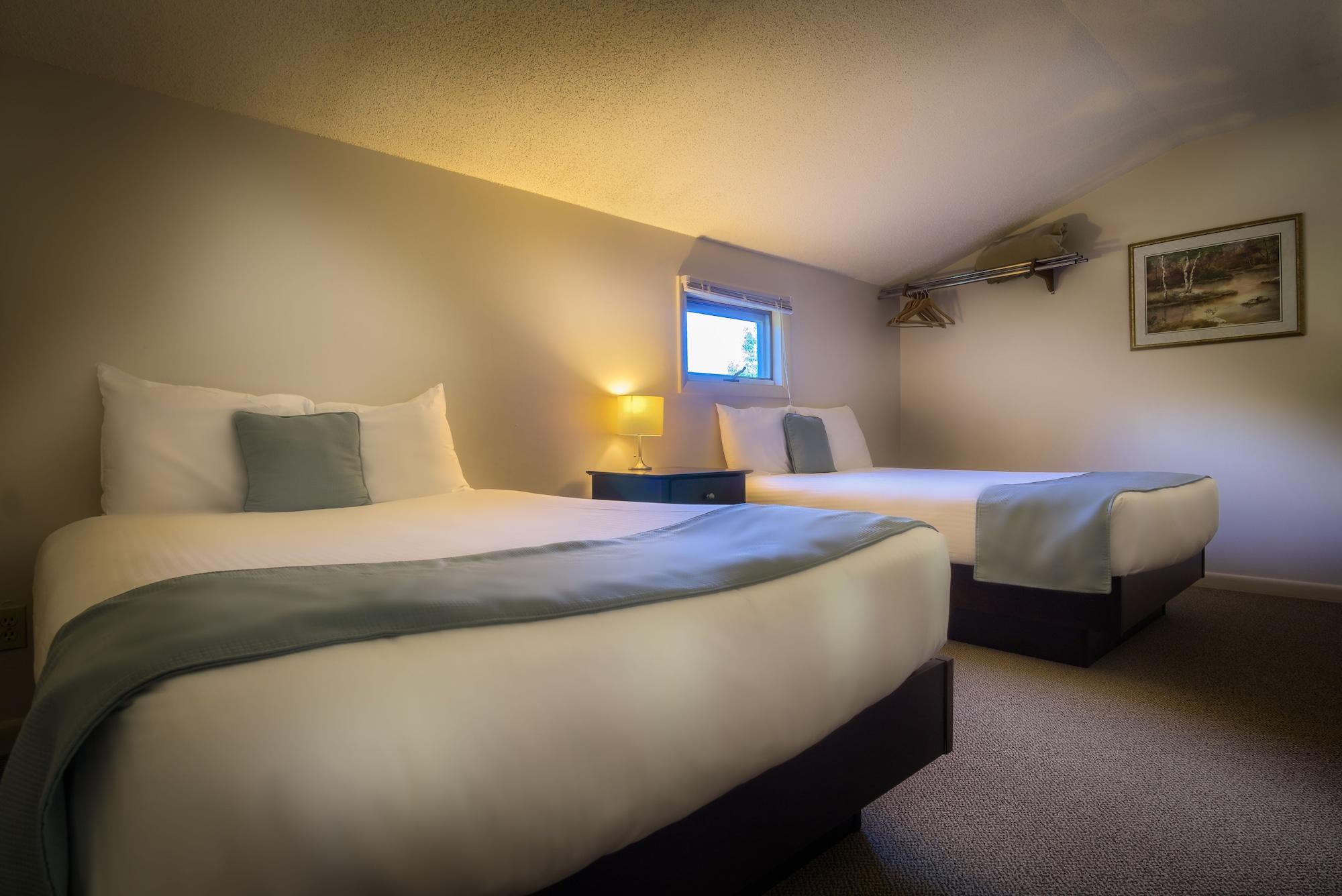 Sun & Ski Inn And Suites Стоу Екстериор снимка