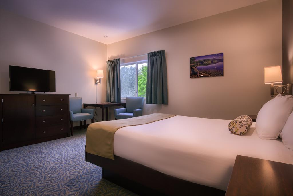 Sun & Ski Inn And Suites Стоу Екстериор снимка