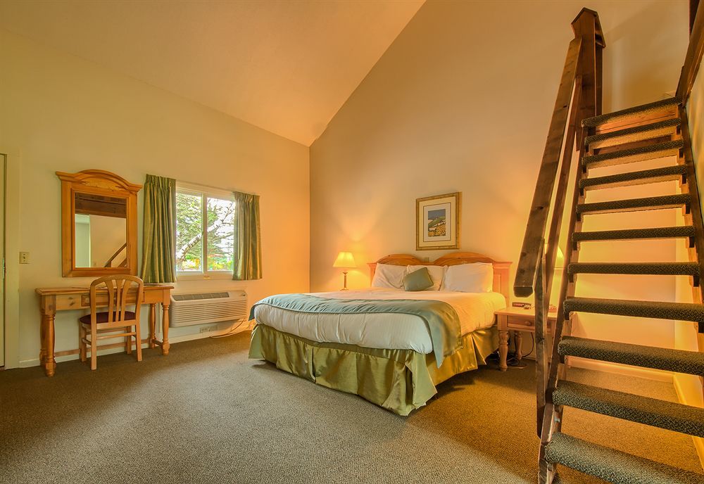 Sun & Ski Inn And Suites Стоу Екстериор снимка